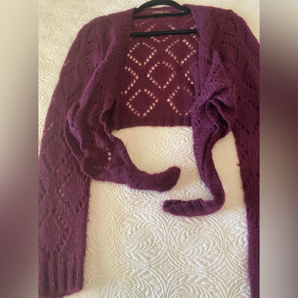 525 AMERICA Cropped Maroon Mohair + Wool Shrug Sweater. - Picture 4 of 7